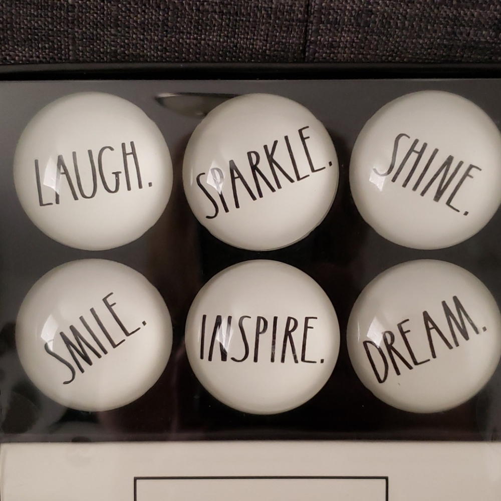 Rae Dunn Magnet Set - Picture 3 of 3